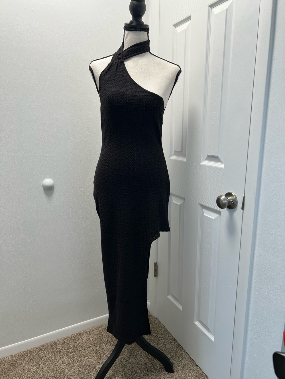 SIMMI London Black One Shoulder Halterneck Split Midi Dress UK 12 / US 8.  BNWT